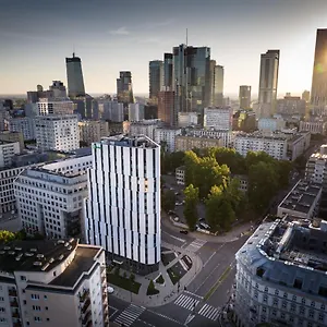 - Centre By Ihg Hotel Varşovia