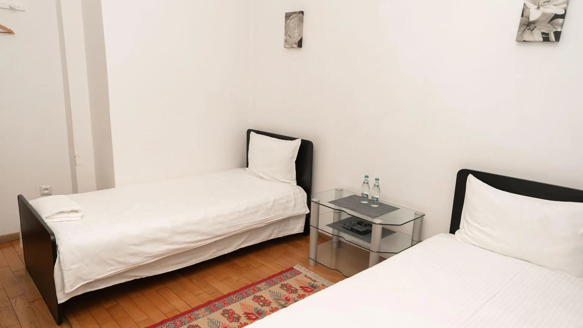 ** Bed & Breakfast George&Dragon Rooms Bucharest Romania